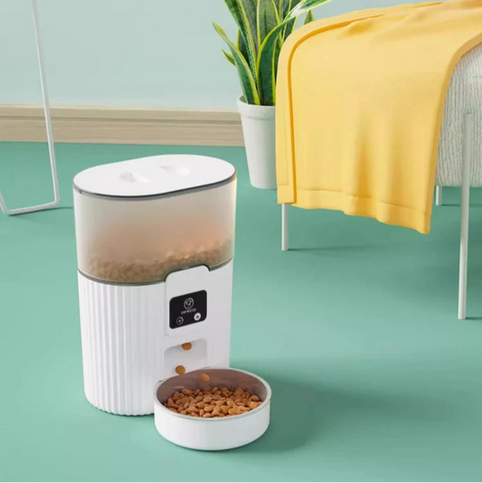 Cat automatic feeder dispenser